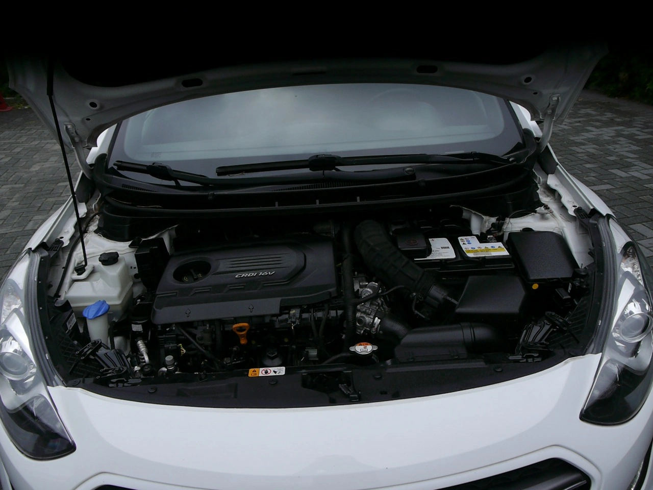 Hyundai i30 - Zdjęcie 16