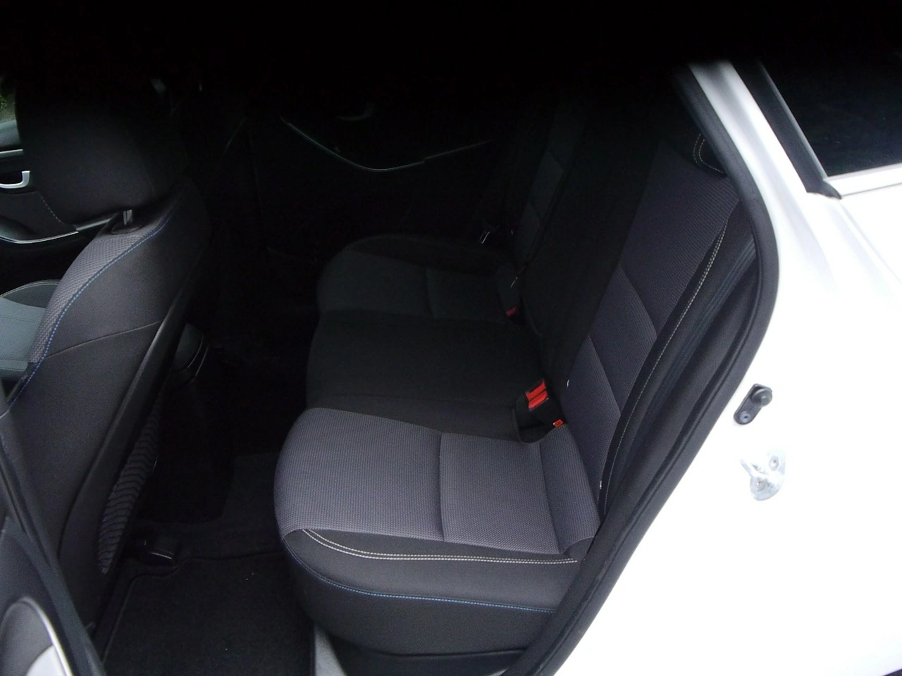 Hyundai i30 - Zdjęcie 26
