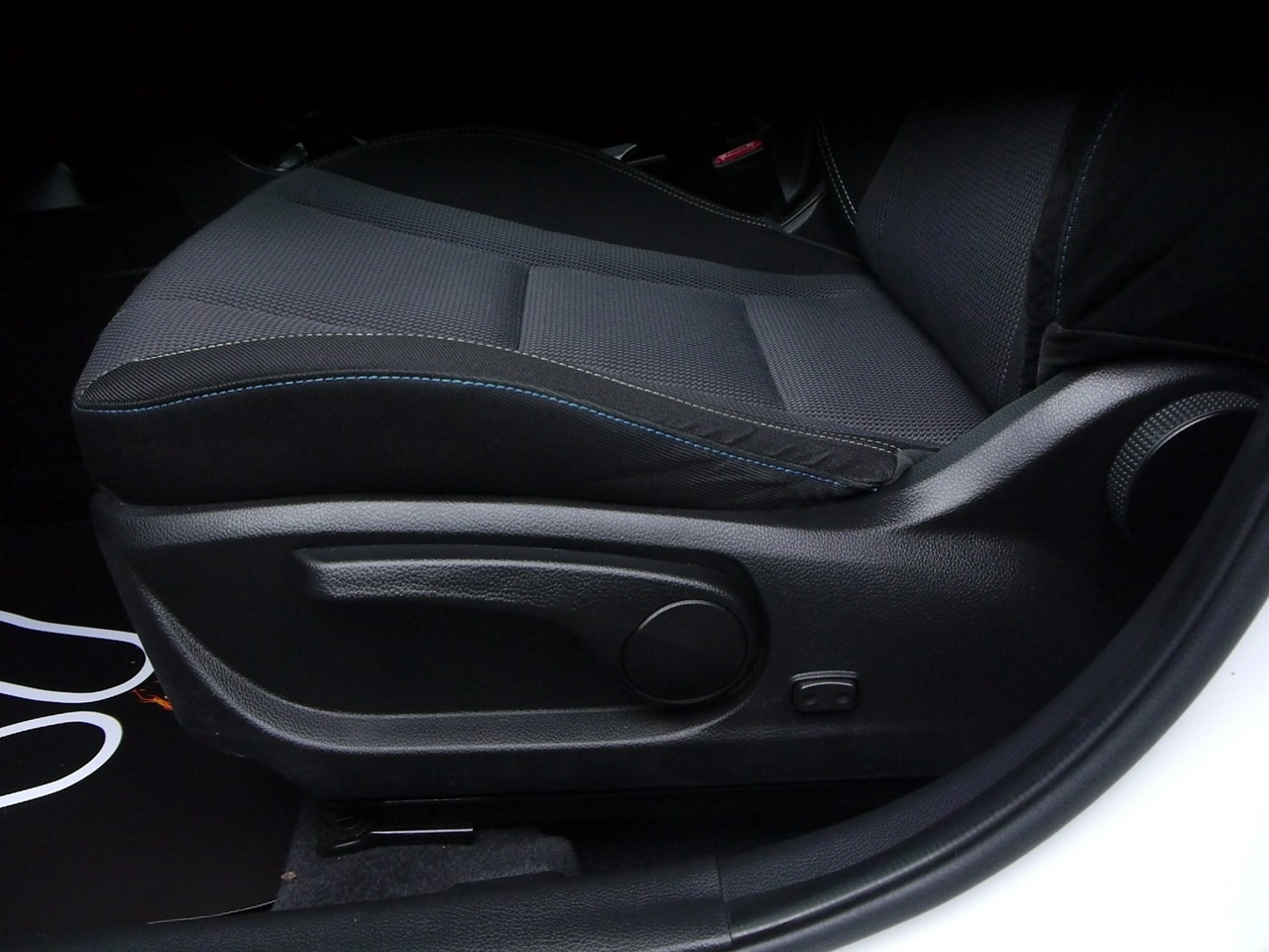 Hyundai i30 - Zdjęcie 28