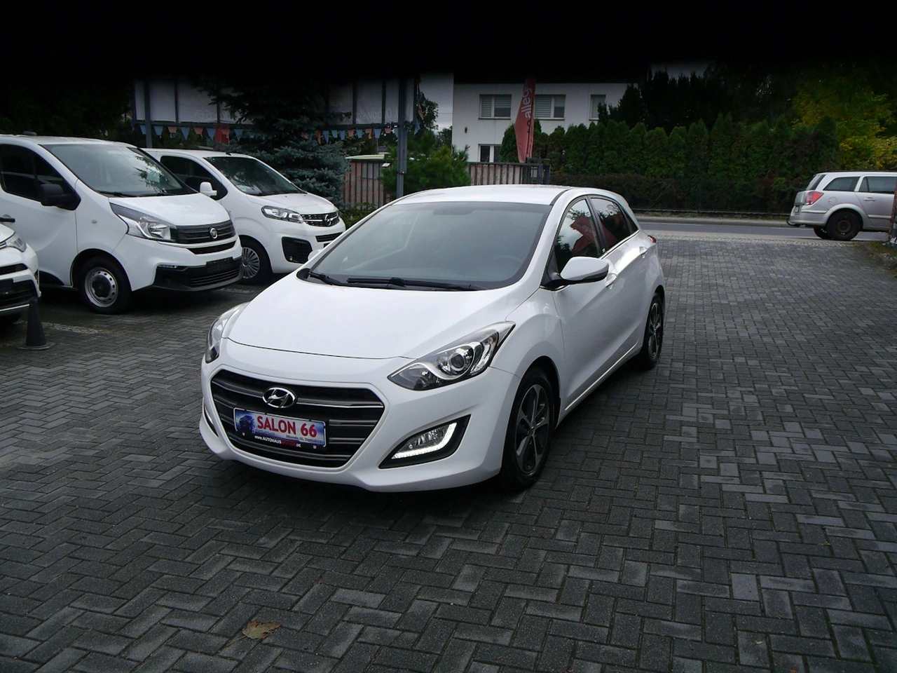 Hyundai i30 - Zdjęcie 2
