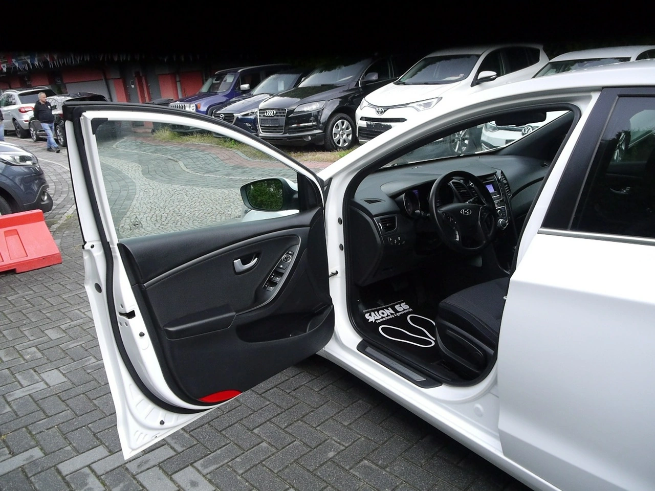 Hyundai i30 - Zdjęcie 37