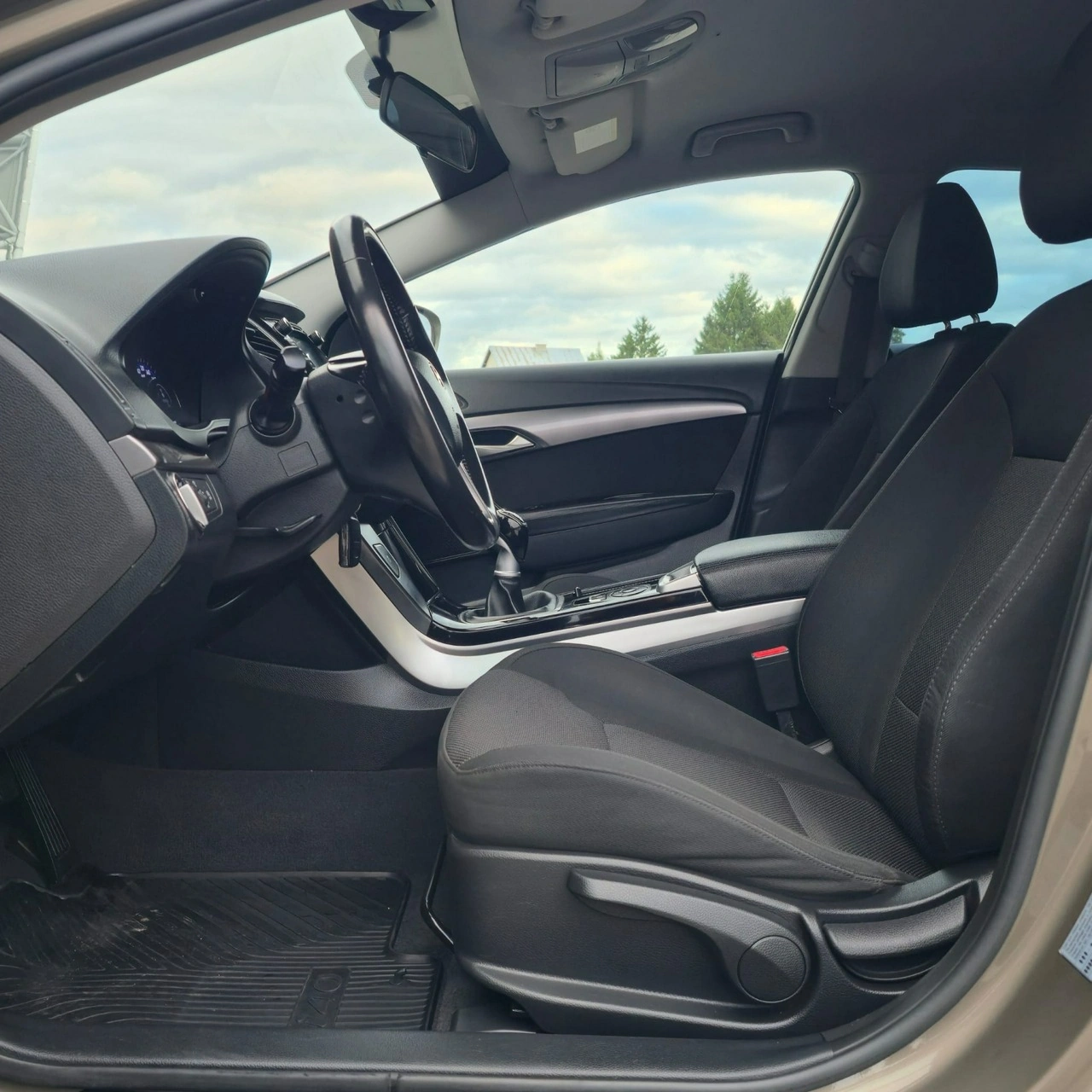 Hyundai i40 - Zdjęcie 23