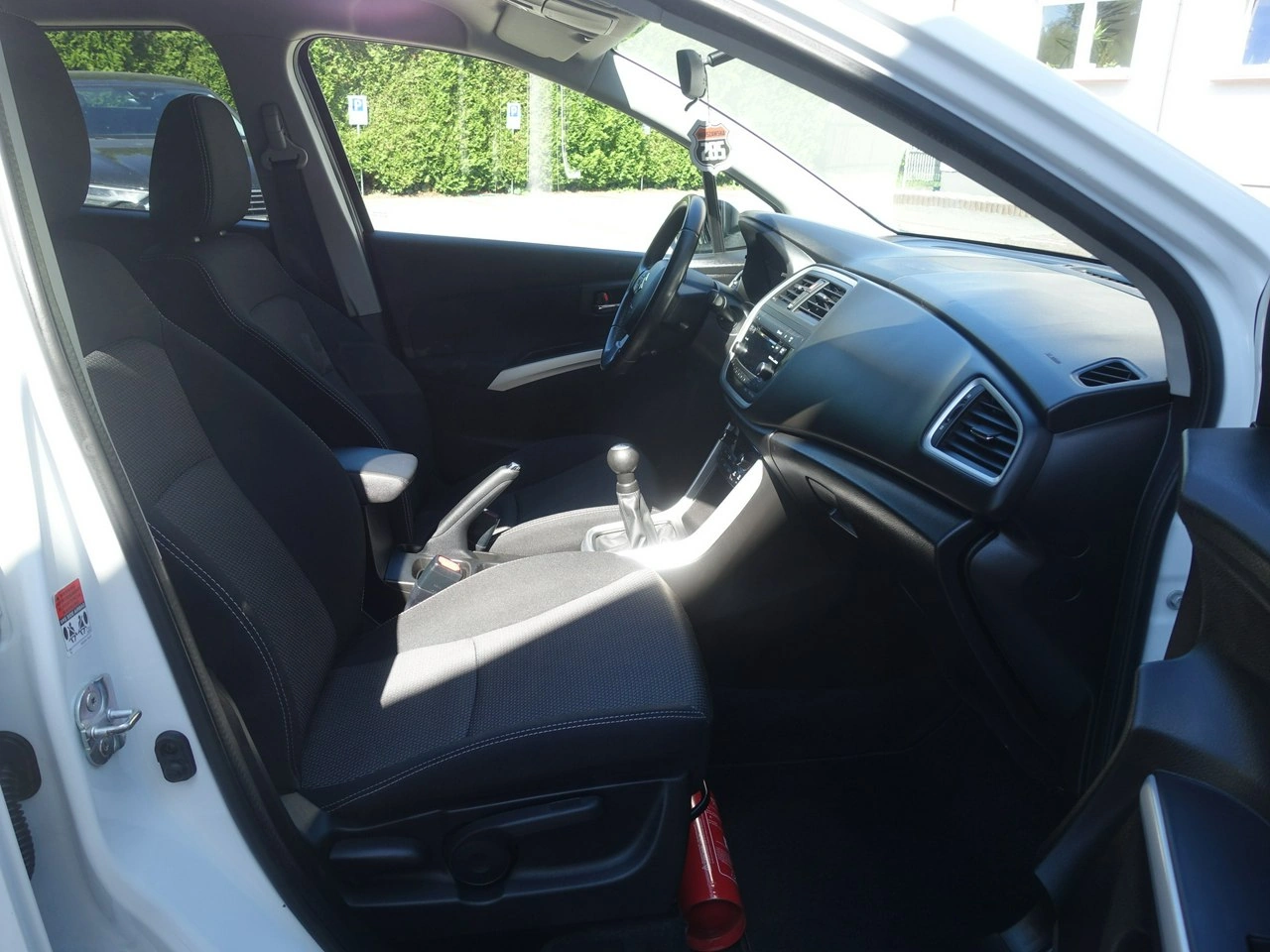 Suzuki SX4 S-Cross - Zdjęcie 10