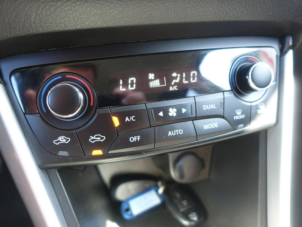 Suzuki SX4 S-Cross - Zdjęcie 16