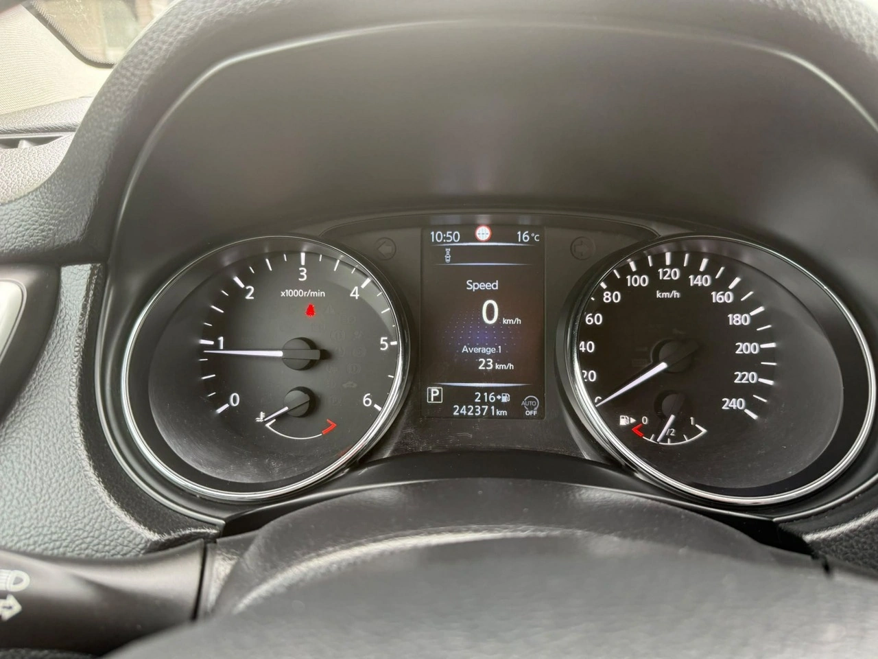 Nissan Qashqai - Zdjęcie 24