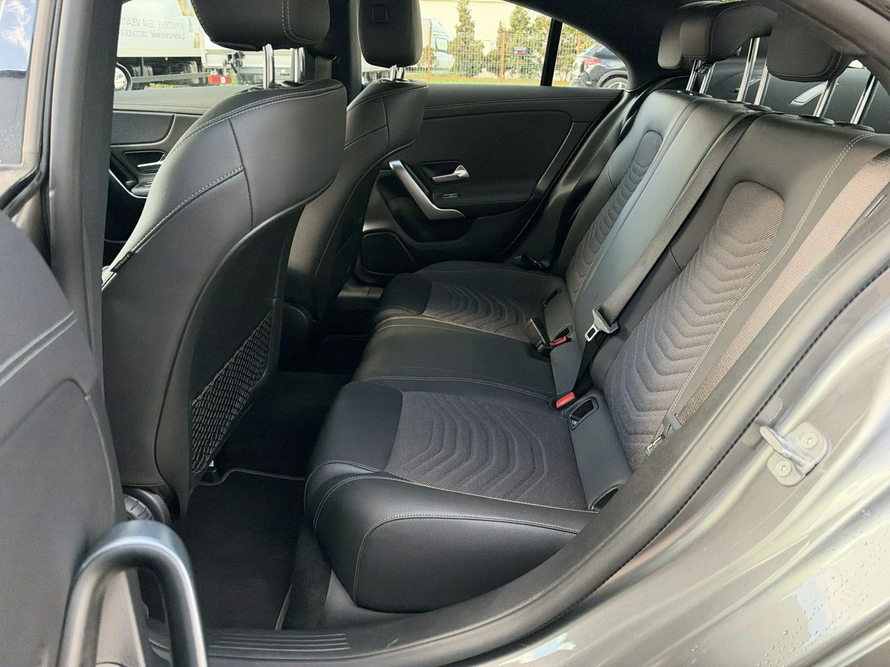 Mercedes CLA 180 - Zdjęcie 14