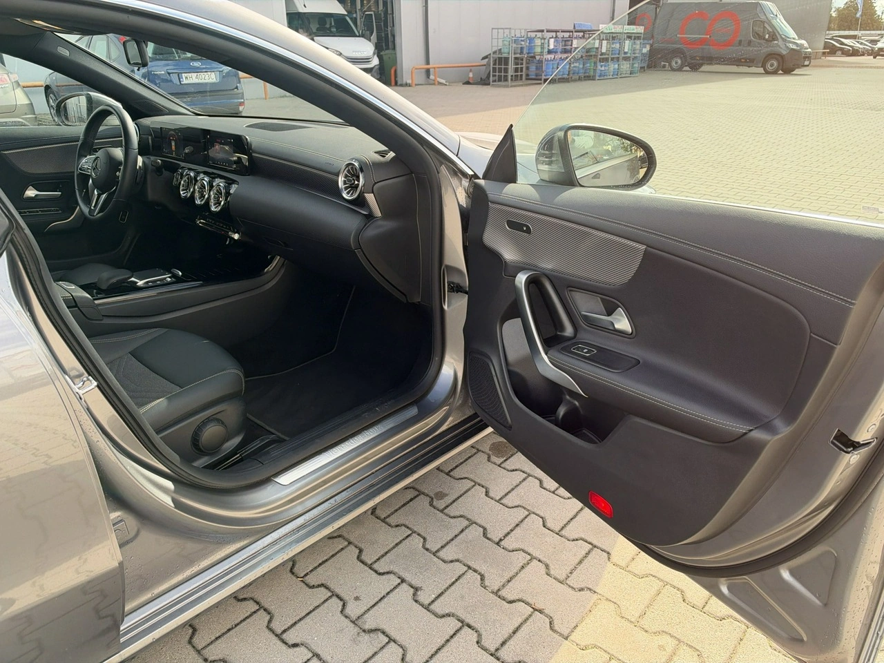 Mercedes CLA 180 - Zdjęcie 18