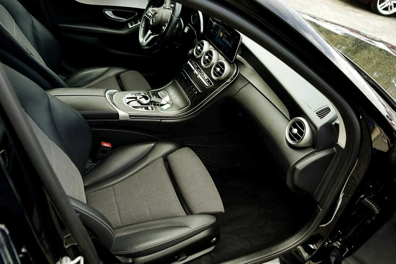 Mercedes C 220 - Zdjęcie 20
