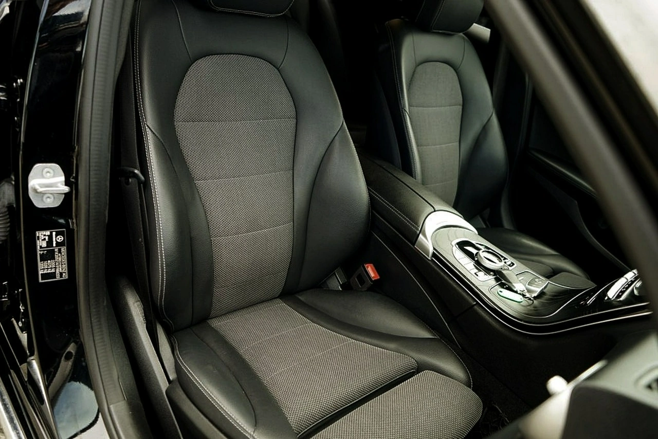 Mercedes C 220 - Zdjęcie 24