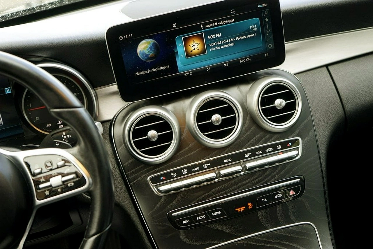 Mercedes C 220 - Zdjęcie 31