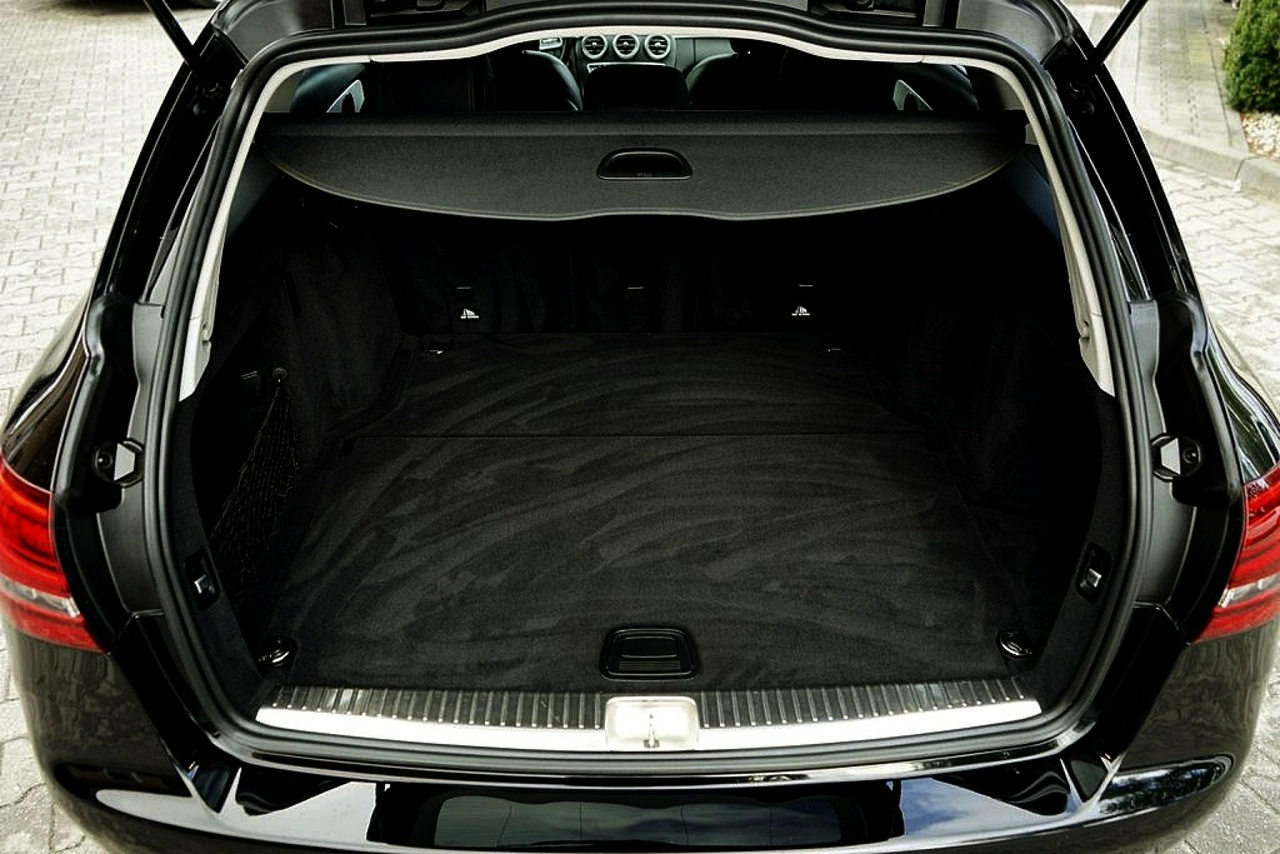 Mercedes C 220 - Zdjęcie 42