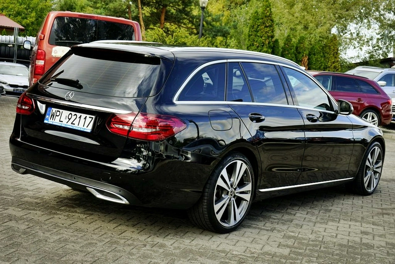 Mercedes C 220 - Zdjęcie 6