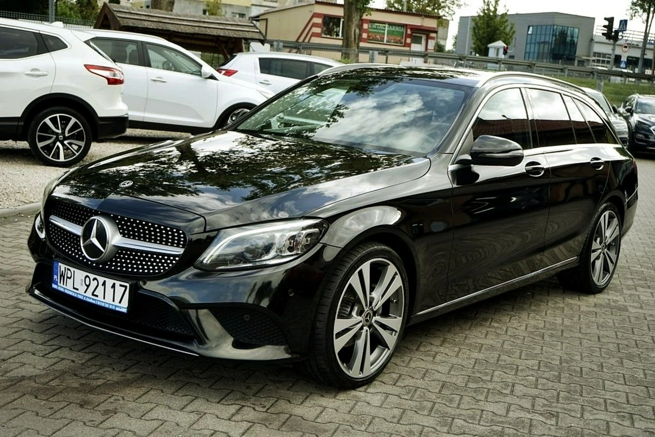 Mercedes C 220 - Zdjęcie 8