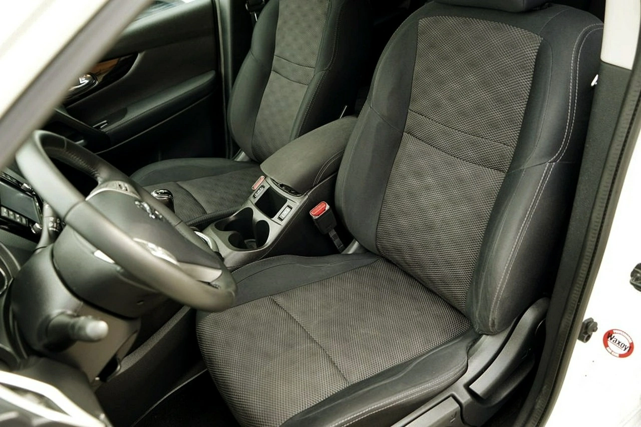 Nissan Qashqai - Zdjęcie 18