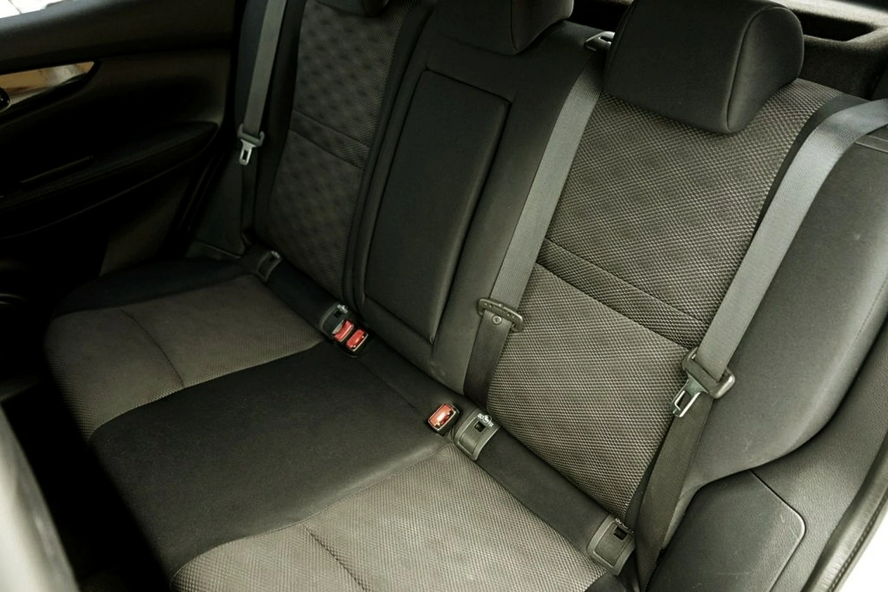 Nissan Qashqai - Zdjęcie 20