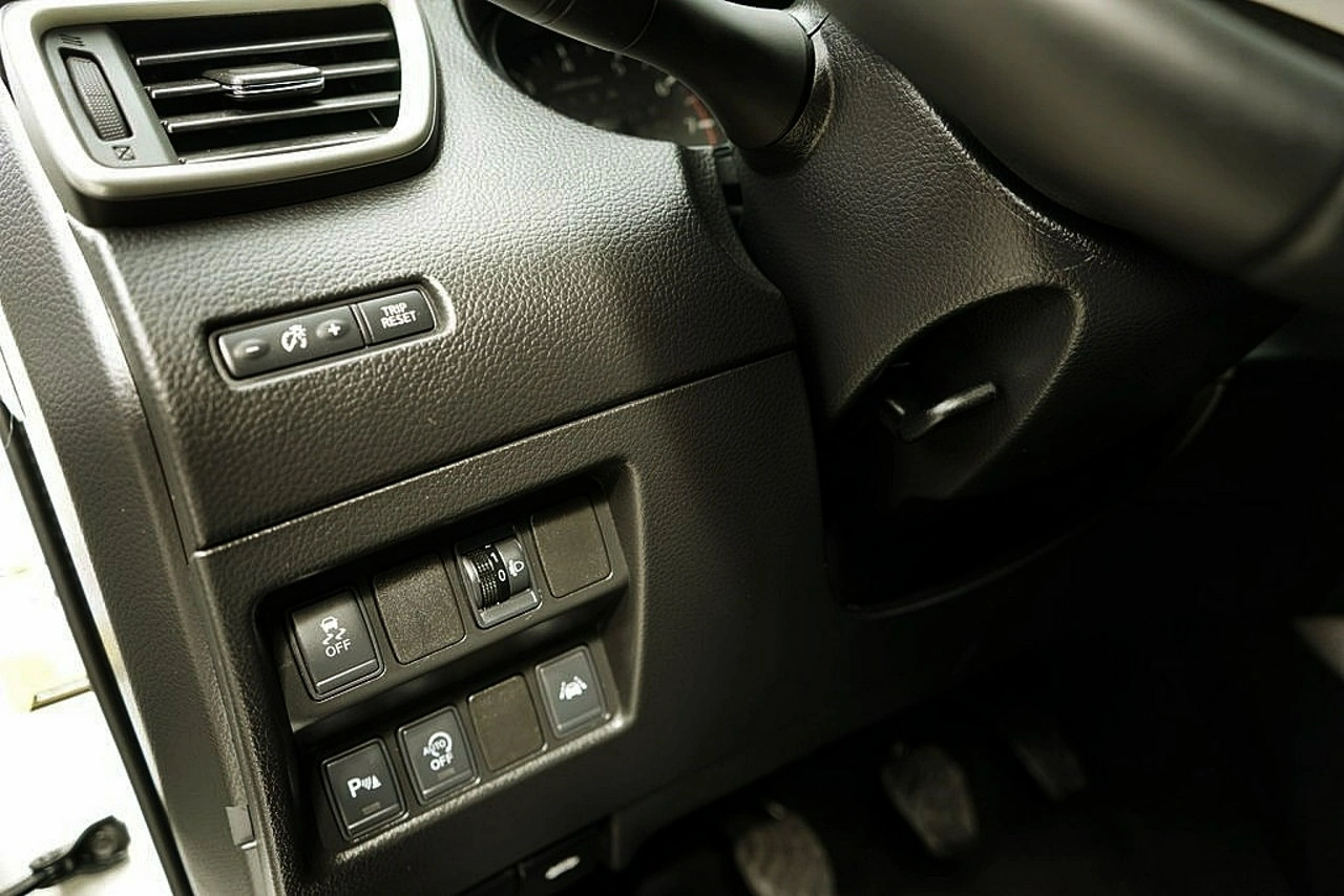 Nissan Qashqai - Zdjęcie 23