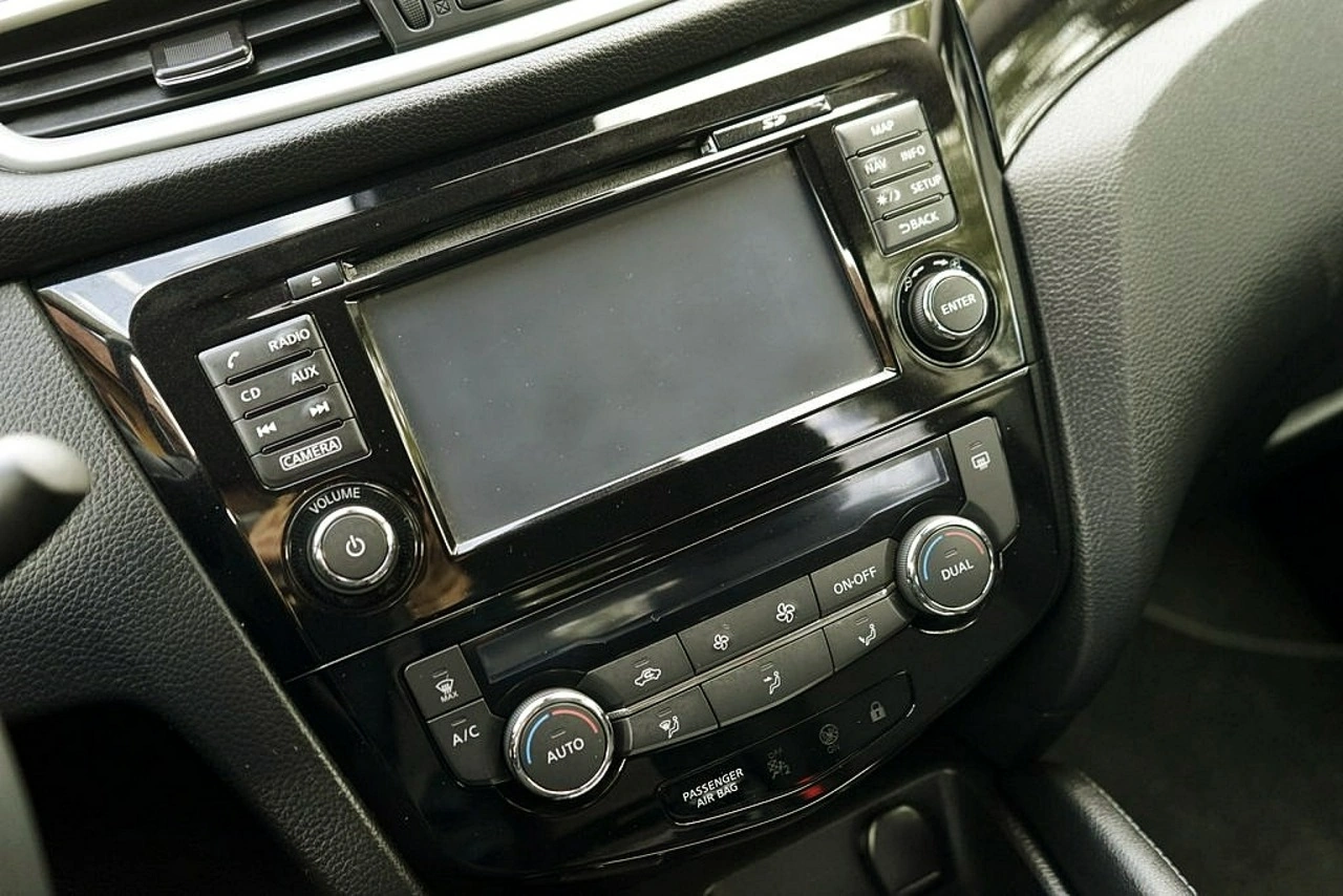 Nissan Qashqai - Zdjęcie 27