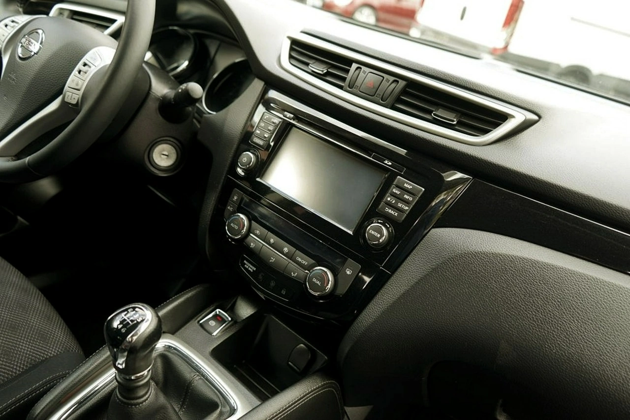 Nissan Qashqai - Zdjęcie 30