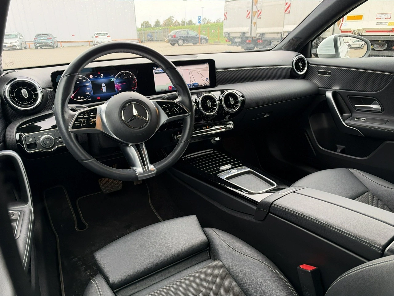 Mercedes A 200 - Zdjęcie 12