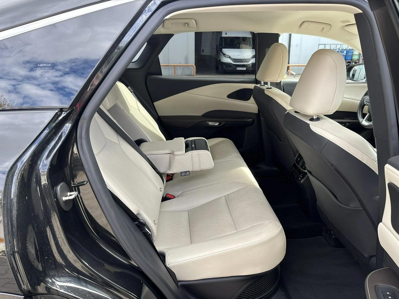 Lexus RX - Zdjęcie 16
