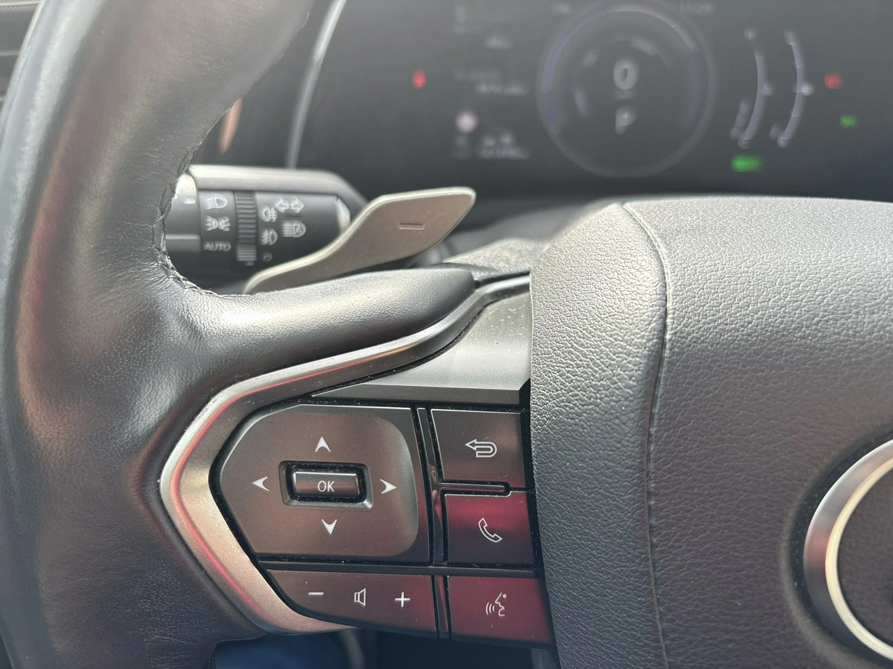 Lexus RX - Zdjęcie 27