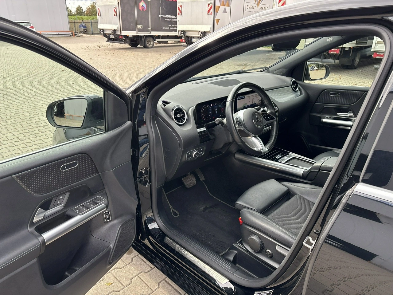 Mercedes B 220 - Zdjęcie 10
