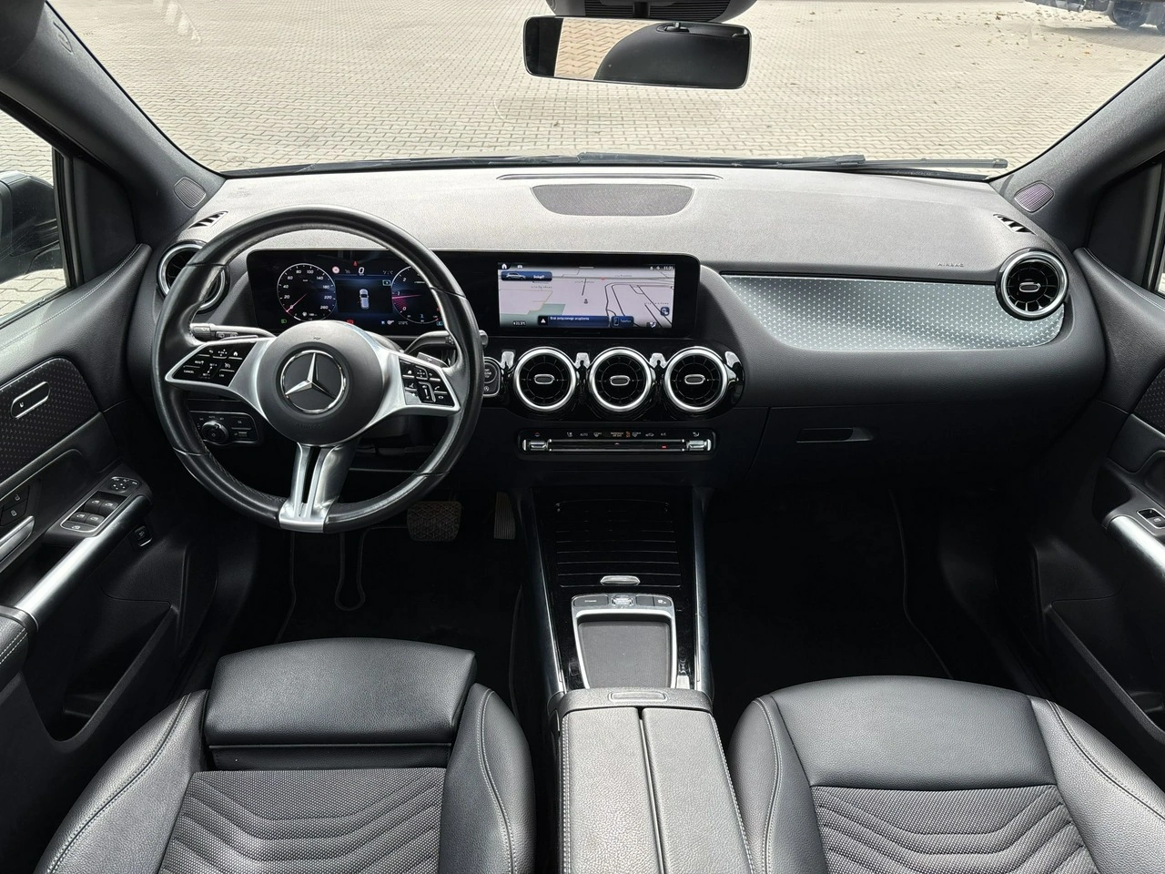 Mercedes B 220 - Zdjęcie 12