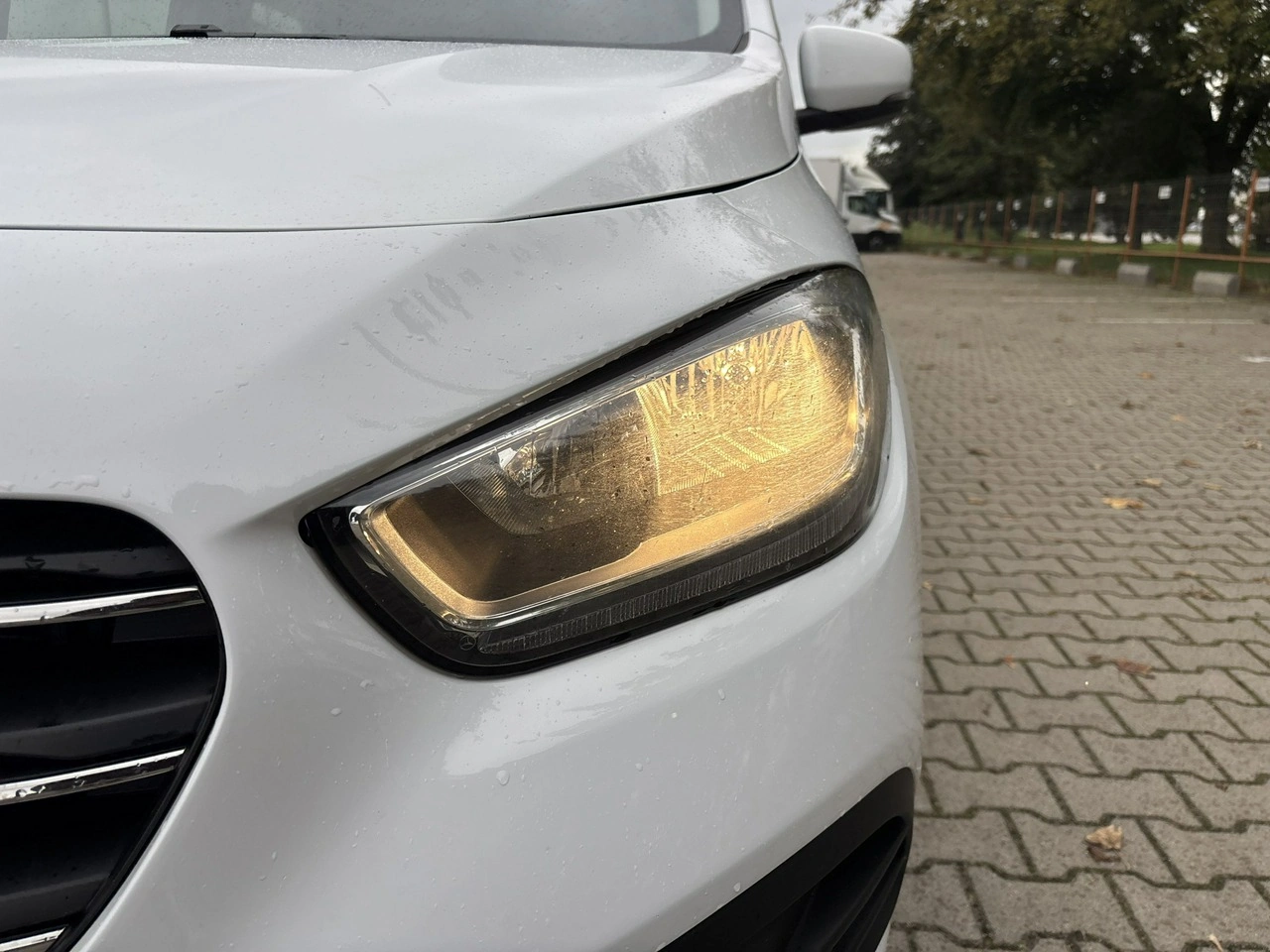 Mercedes T 180 d - Zdjęcie 8