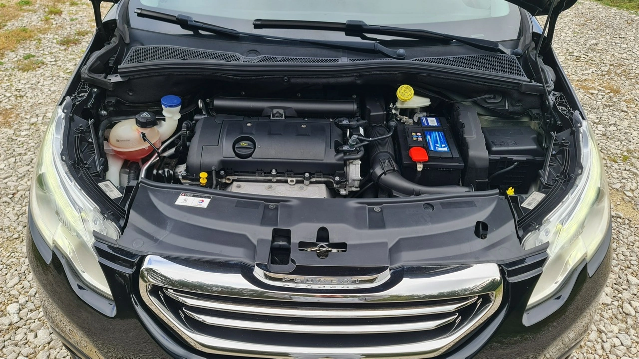 Peugeot 2008 - Zdjęcie 30