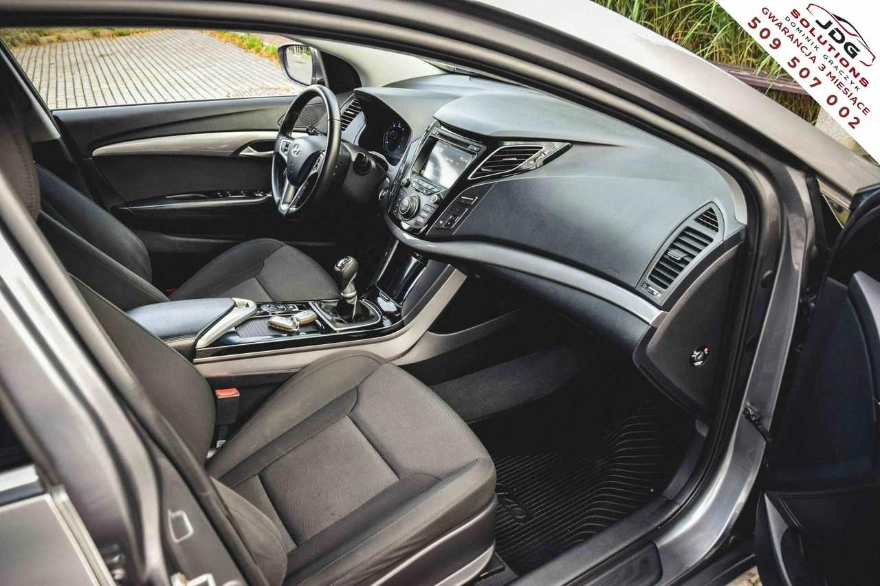 Hyundai i40 - Zdjęcie 23