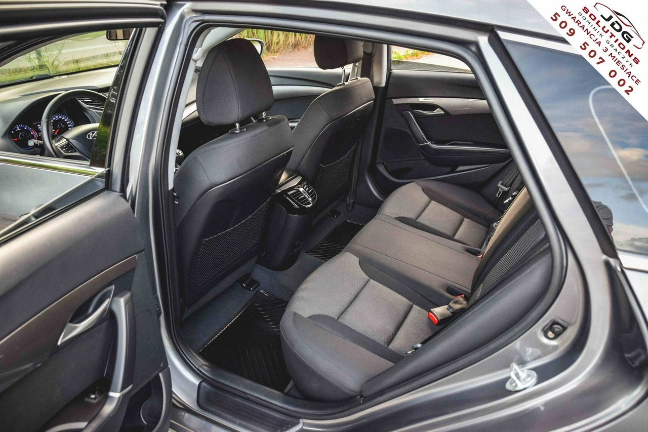 Hyundai i40 - Zdjęcie 28