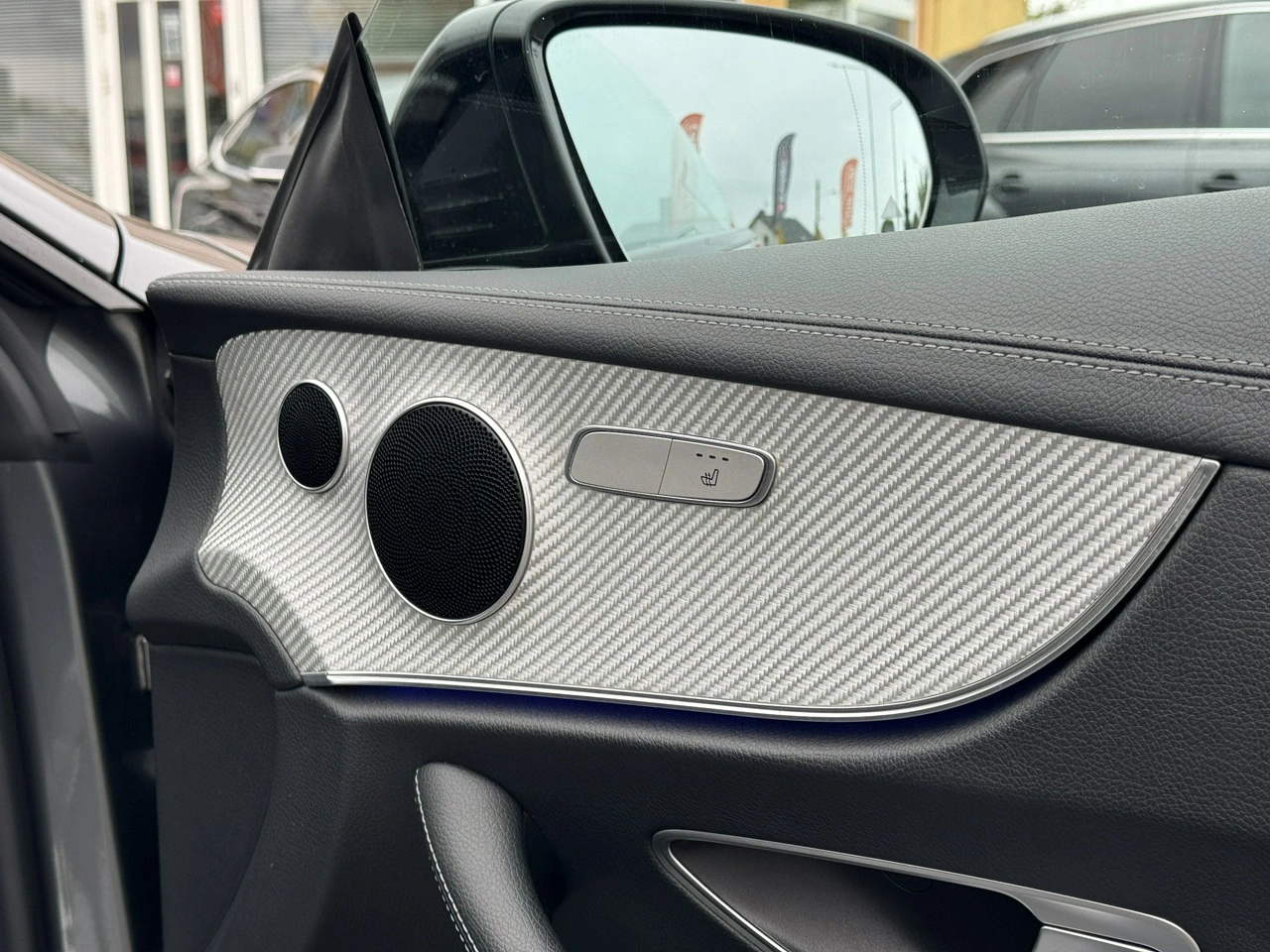 Mercedes E 200 - Zdjęcie 27