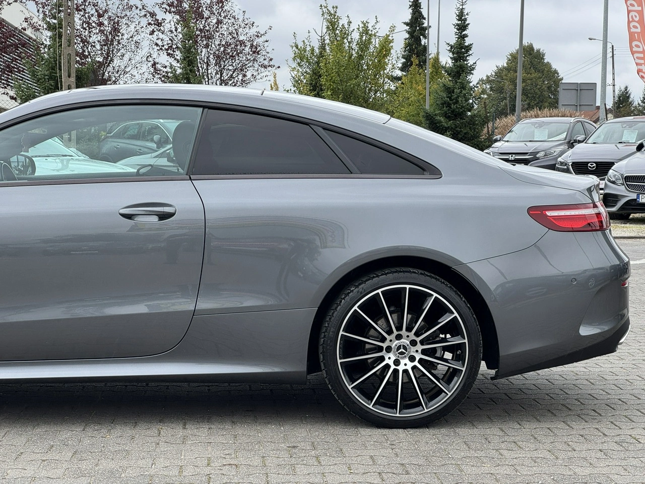 Mercedes E 200 - Zdjęcie 5