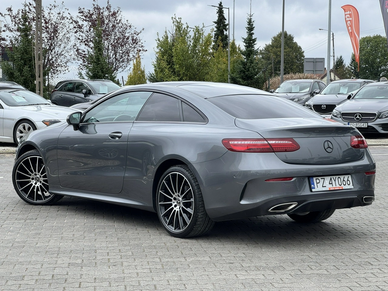 Mercedes E 200 - Zdjęcie 6