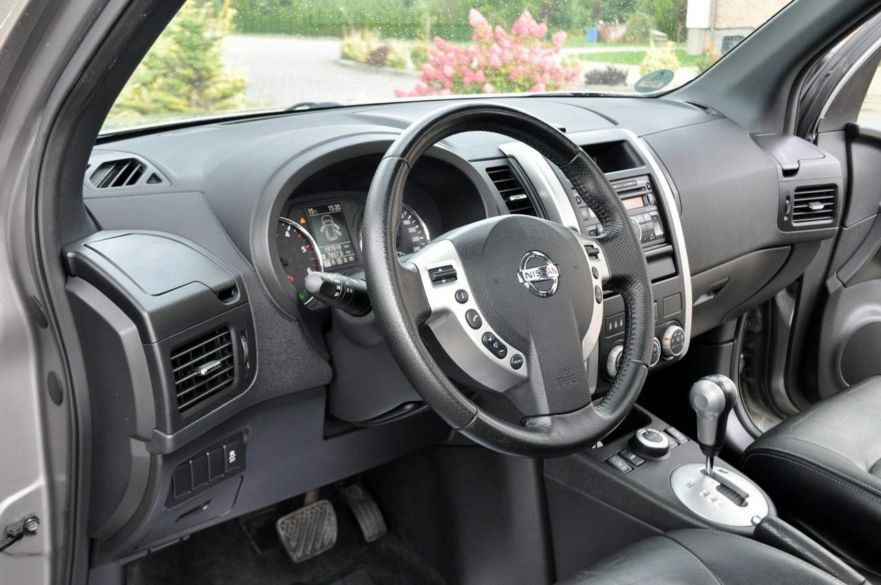 Nissan X-Trail - Zdjęcie 22
