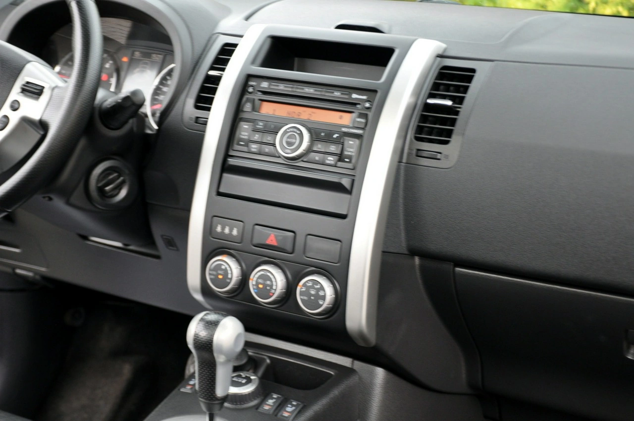 Nissan X-Trail - Zdjęcie 27