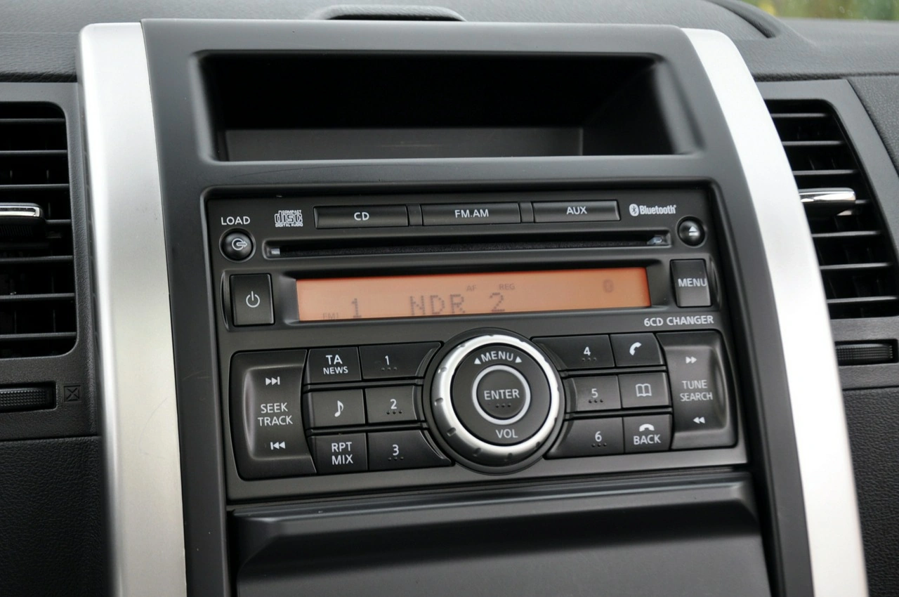 Nissan X-Trail - Zdjęcie 32