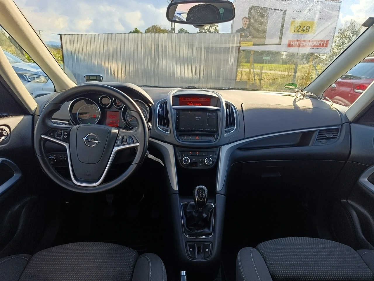Opel Zafira - Zdjęcie 12
