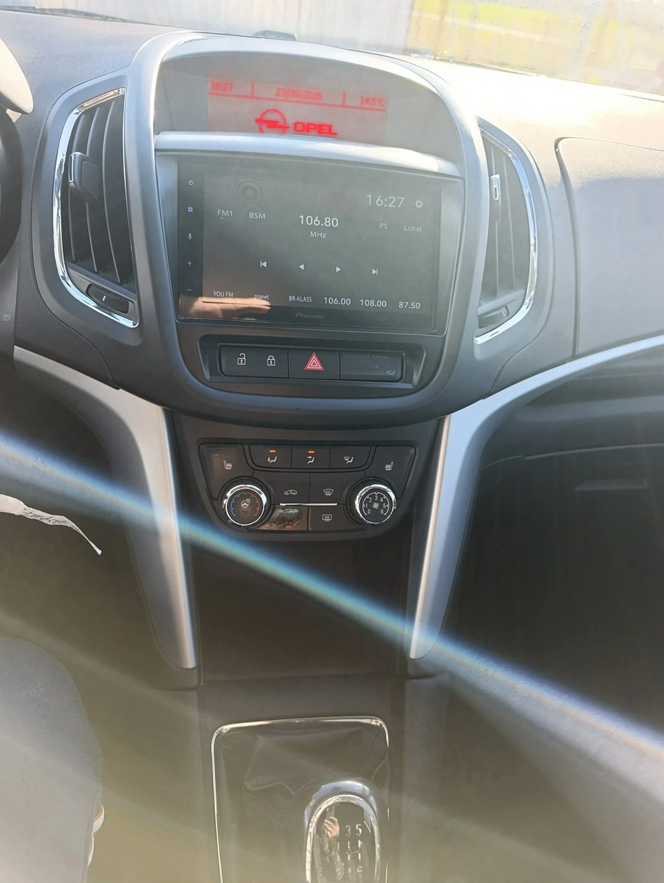 Opel Zafira - Zdjęcie 16