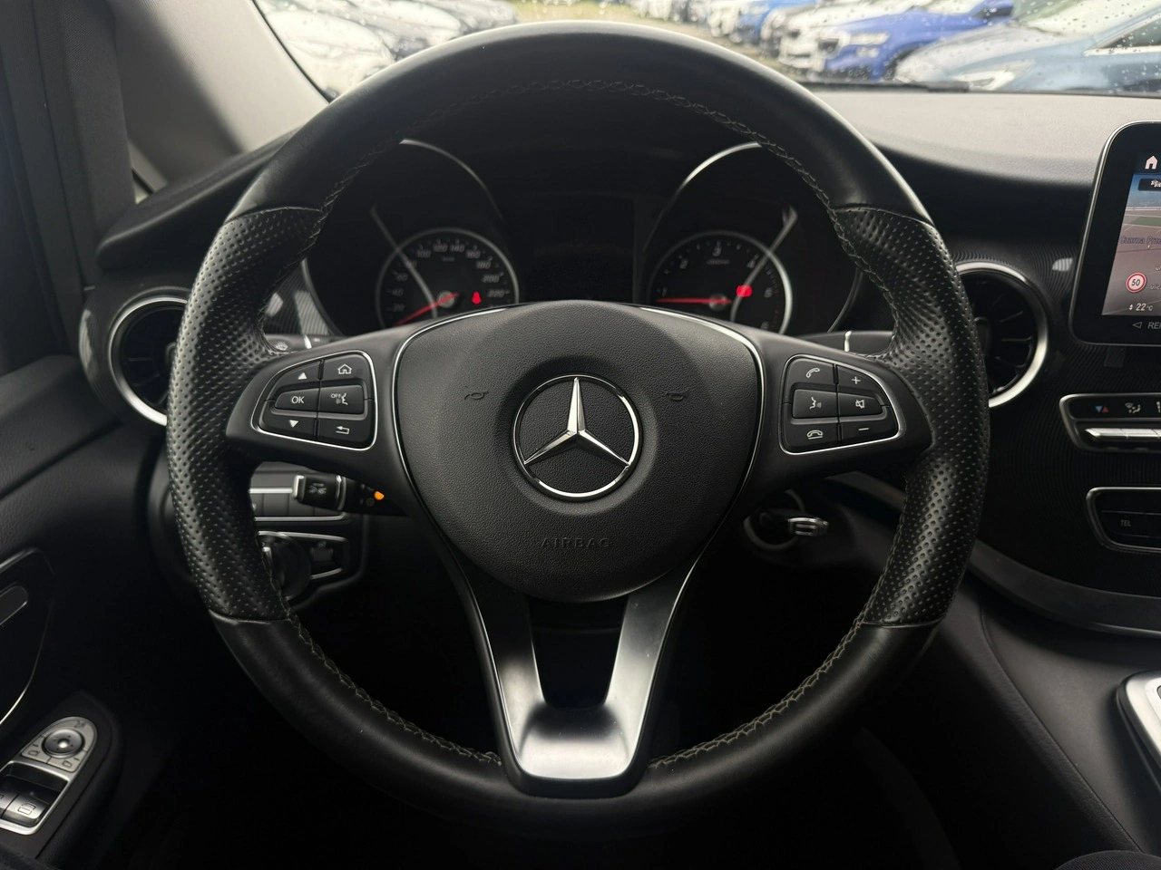 Mercedes Klasa V - Zdjęcie 8