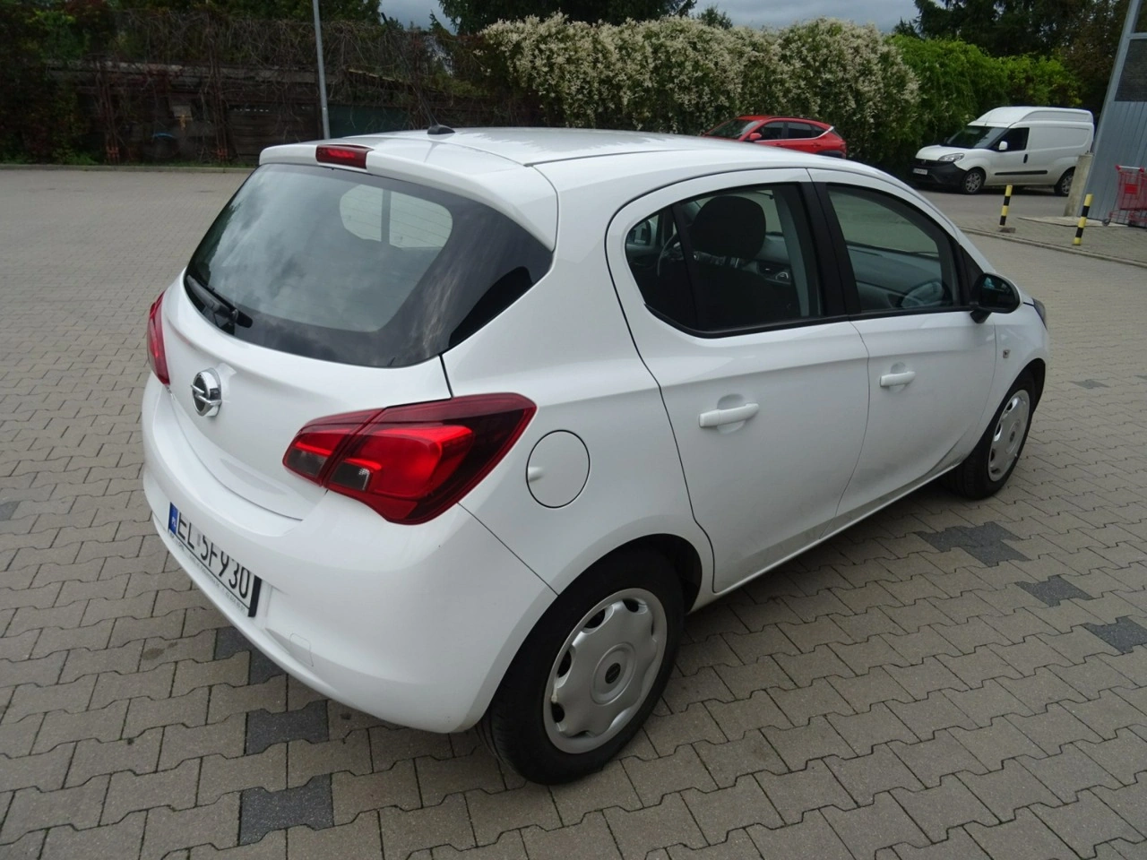 Opel Corsa - Zdjęcie 3
