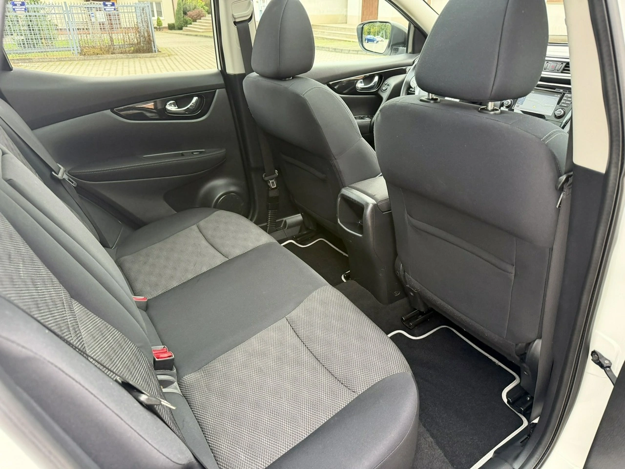 Nissan Qashqai - Zdjęcie 7