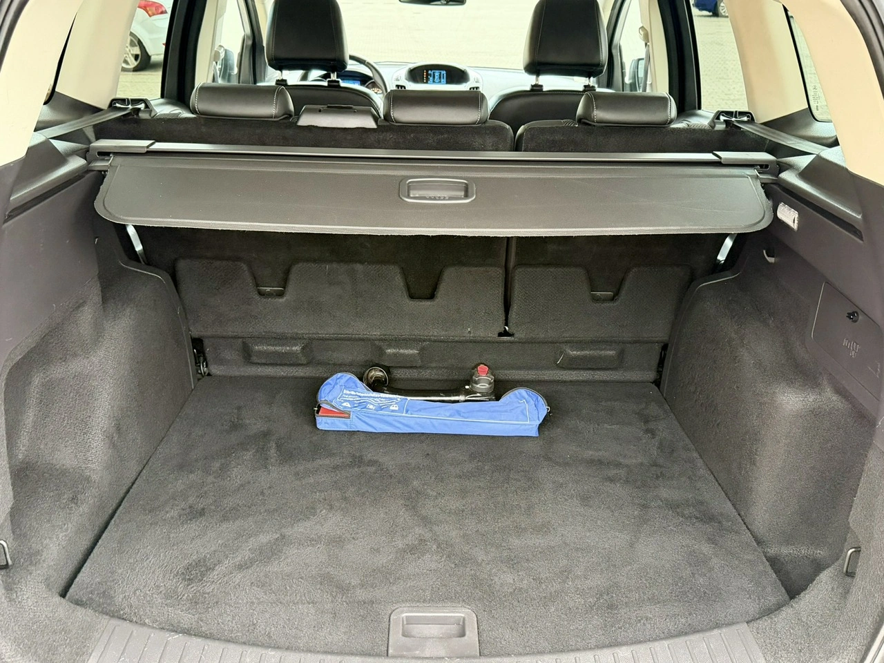 Ford Kuga - Zdjęcie 16
