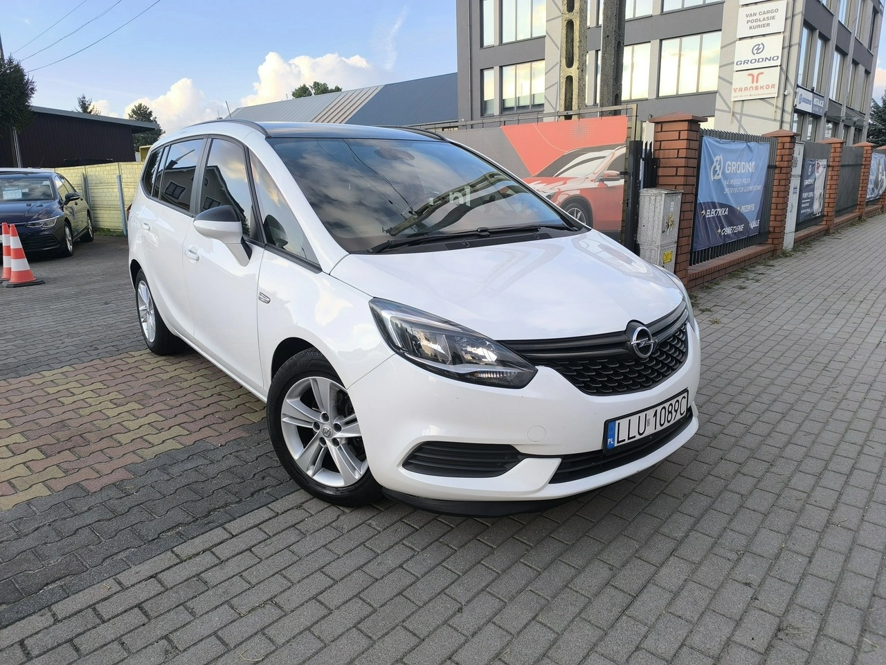 Opel Zafira - Zdjęcie 1