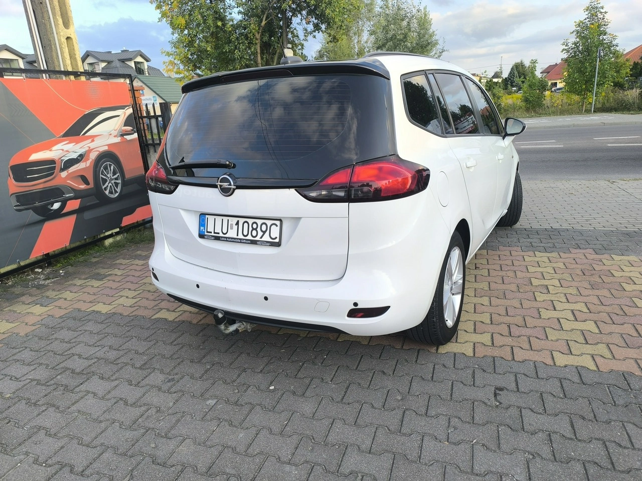 Opel Zafira - Zdjęcie 4