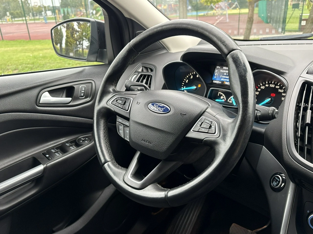 Ford Kuga - Zdjęcie 13