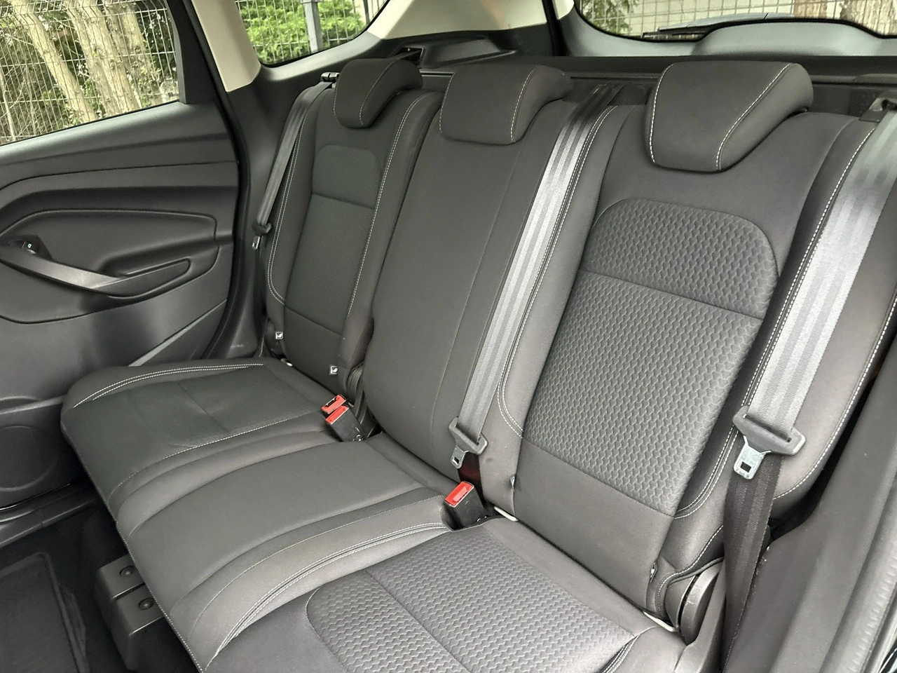 Ford Kuga - Zdjęcie 20
