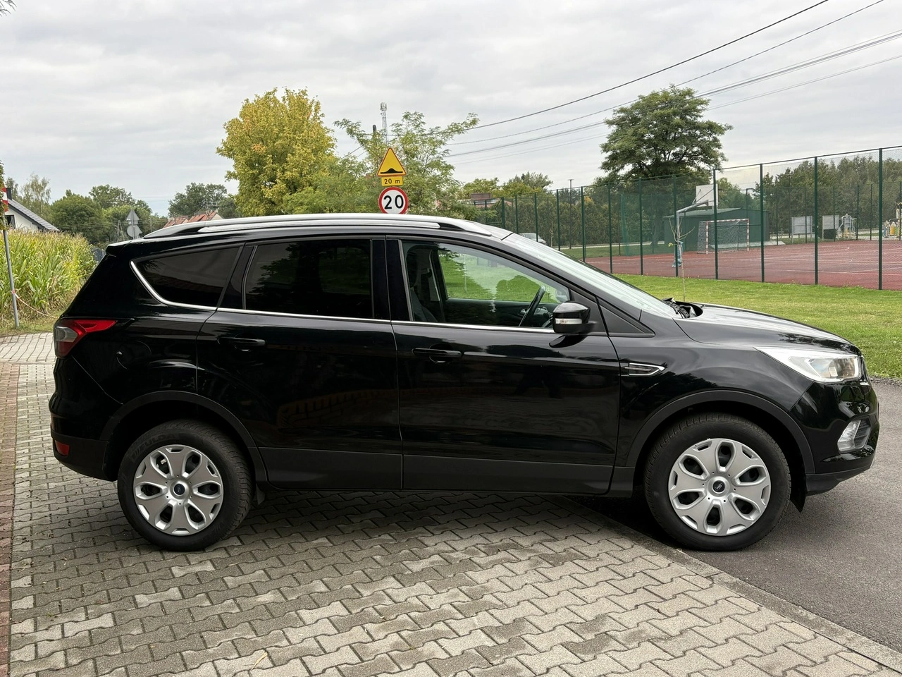 Ford Kuga - Zdjęcie 6