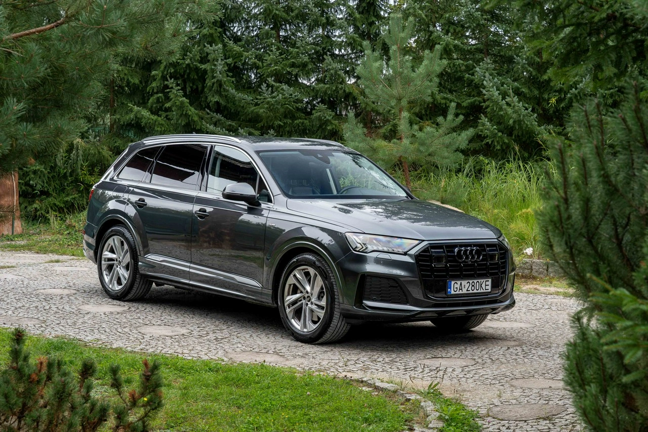 Audi Q7 - Główne zdjęcie