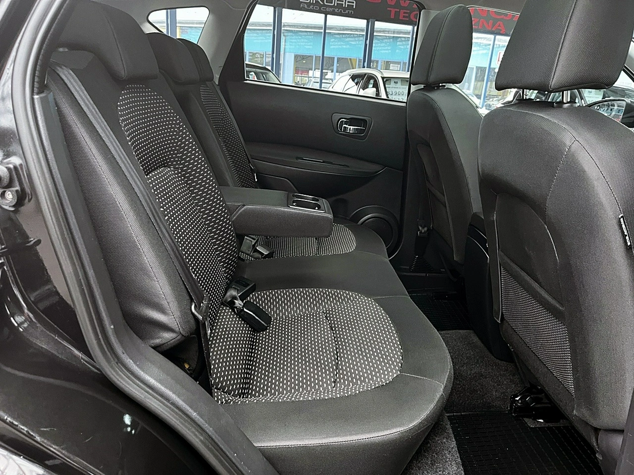 Nissan Qashqai - Zdjęcie 12